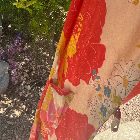 (RESERVE) Spell and the Gypsy Floral Tyler Kimono Robe with Pockets - Picture 7 of 7